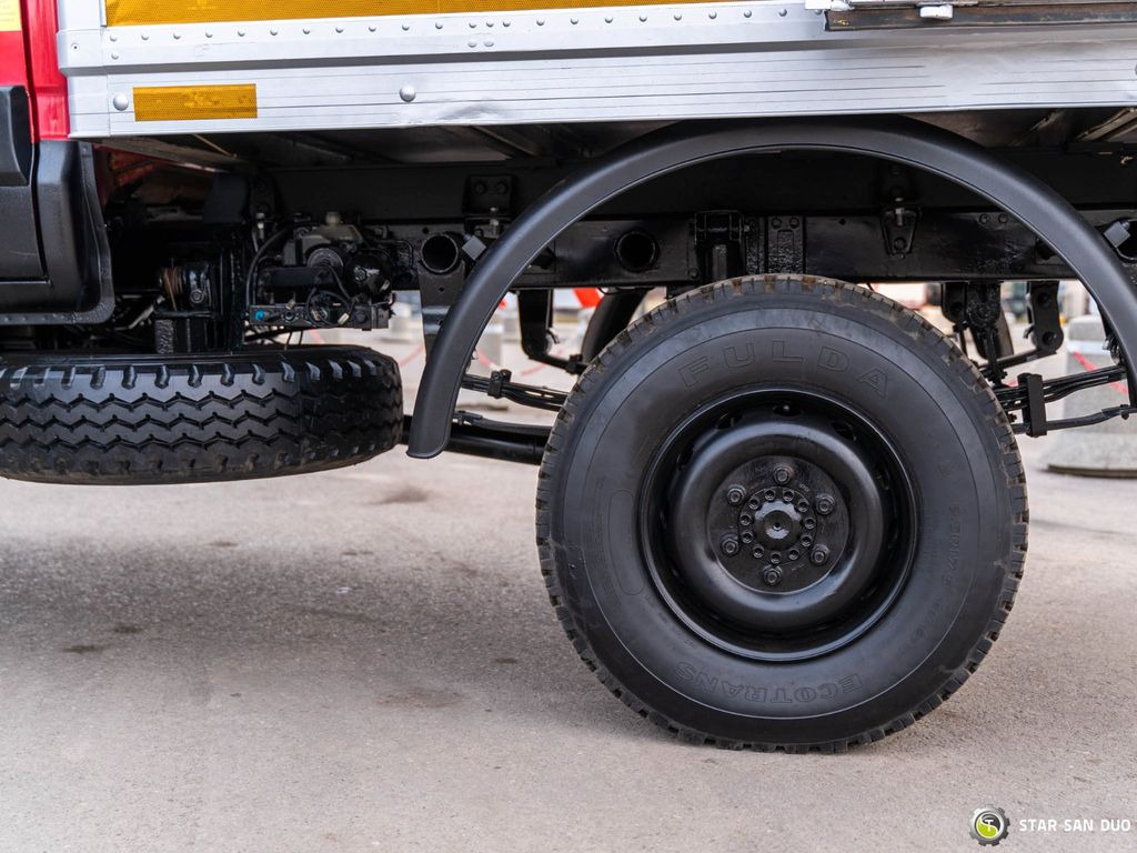 Furgoneta caja cerrada, Furgoneta combi Iveco DAILLY 4x4 CAMPER EXPEDITION DOKA: foto 21