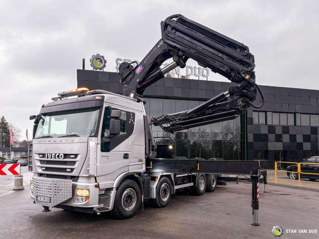 Iveco STRALIS AS320S50Y 8x2 HMF 8520-0K6 FLY JIB Winc - Camión grúa: foto 2 Iveco STRALIS AS320S50Y 8x2 HMF 8520-0K6 FLY JIB Winc - Camión grúa: foto 2
