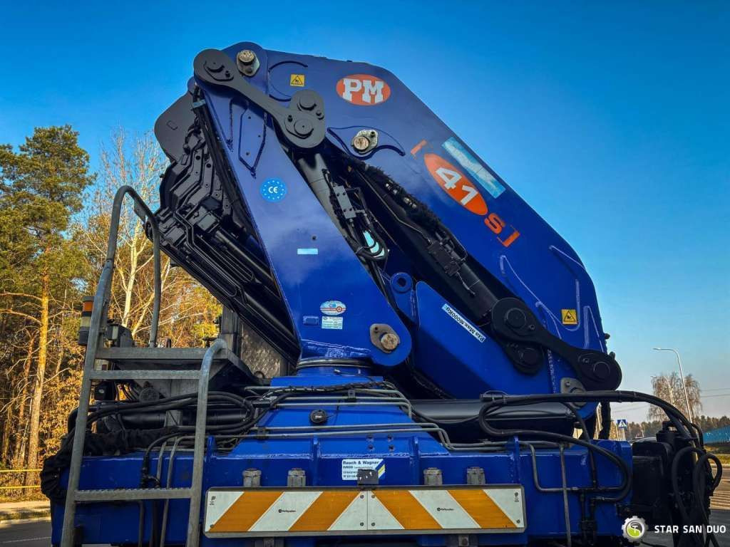 Leasing para  Iveco  TRAKKER 450  6x6 PM41S FLY JIB Crane Kipper Iveco  TRAKKER 450  6x6 PM41S FLY JIB Crane Kipper: foto 13