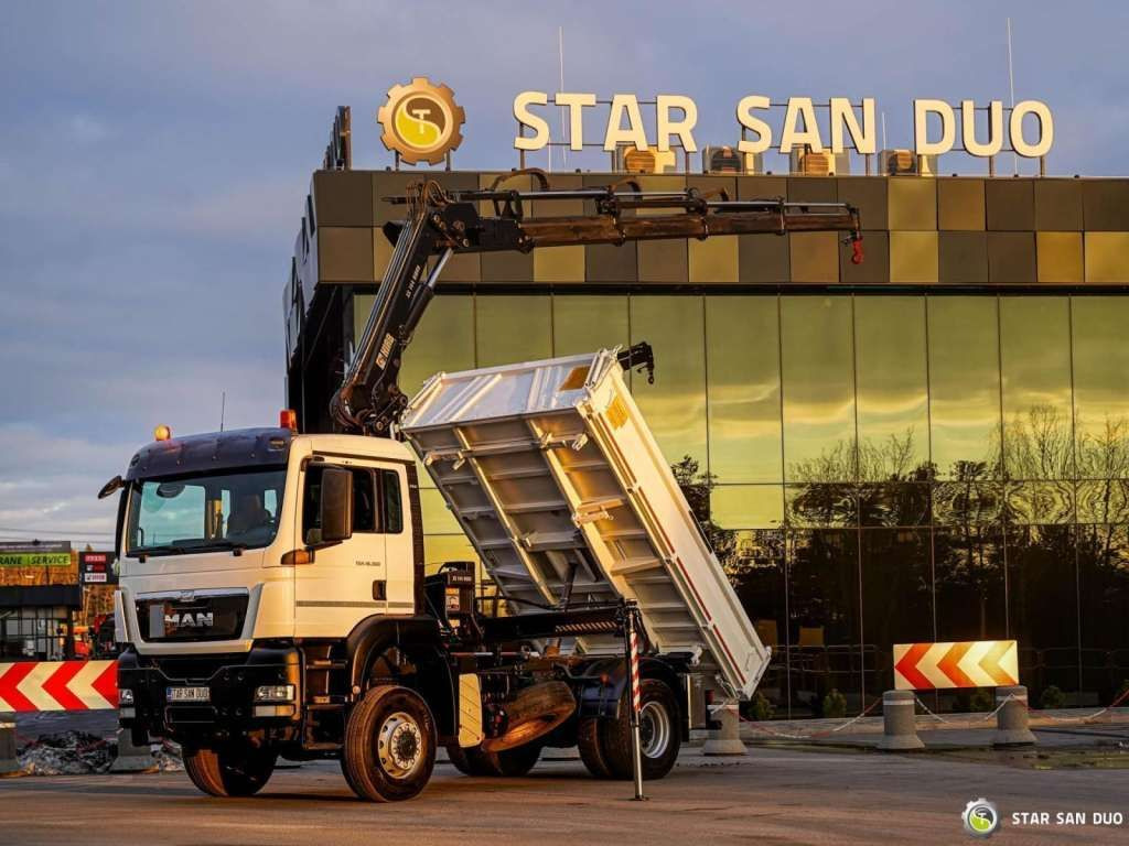 MAN TGS 18.360 4x4 HIAB 144 E-4 Crane Kipper MAN TGS 18.360 4x4 HIAB 144 E-4 Crane Kipper - Camión grúa, Camión volquete: foto 4 MAN TGS 18.360 4x4 HIAB 144 E-4 Crane Kipper MAN TGS 18.360 4x4 HIAB 144 E-4 Crane Kipper - Camión grúa, Camión volquete: foto 4