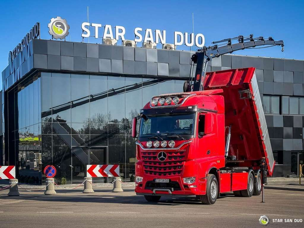 Mercedes-Benz  AROCS 3358L 6x4 HIAB 192X-HIPRO E-6 Crane Kippe - Camión volquete: foto 1 Mercedes-Benz  AROCS 3358L 6x4 HIAB 192X-HIPRO E-6 Crane Kippe - Camión volquete: foto 1