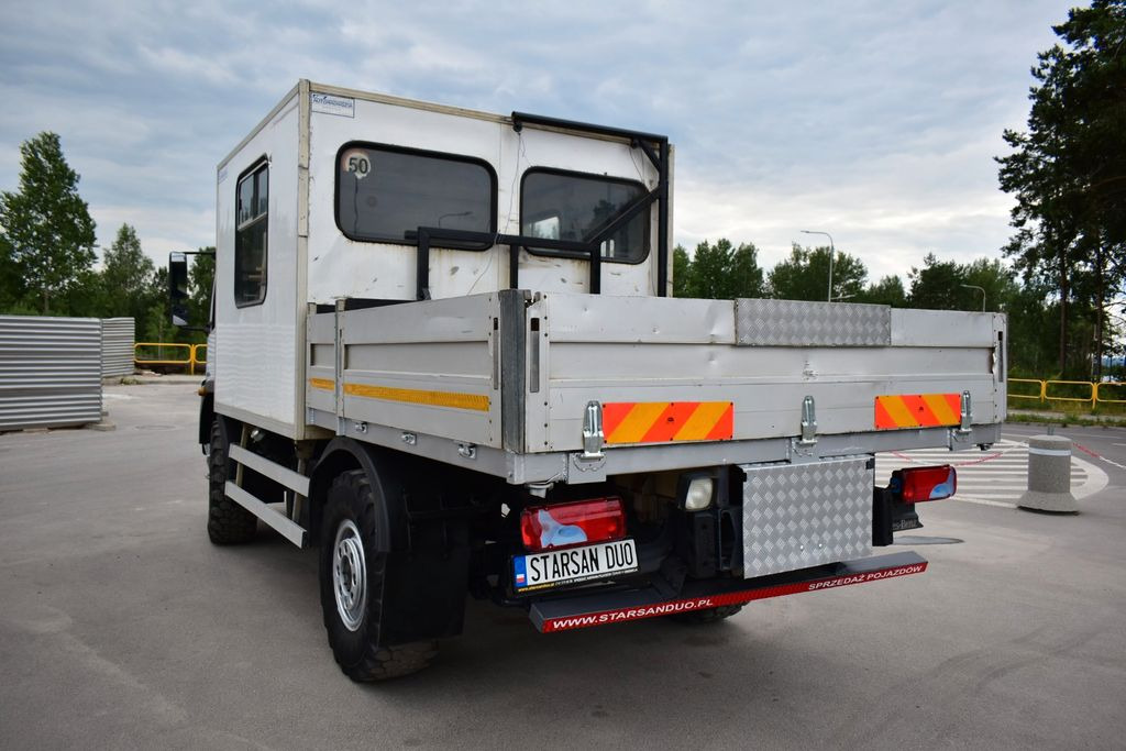 Mercedes-Benz ATEGO 1326 4x4 OFF ROAD CAMPER BUS BOX . - Camión caja cerrada: foto 5 Mercedes-Benz ATEGO 1326 4x4 OFF ROAD CAMPER BUS BOX . - Camión caja cerrada: foto 5