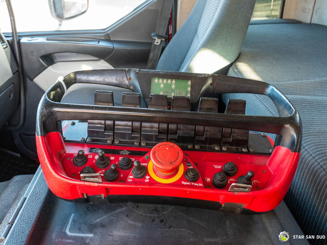 Camión grúa : foto 17