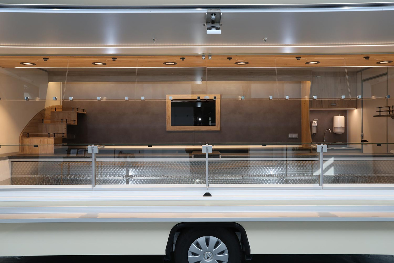 Verkaufsanhänger BORCO HÖHNS - Remolque venta ambulante: foto 2 Verkaufsanhänger BORCO HÖHNS - Remolque venta ambulante: foto 2