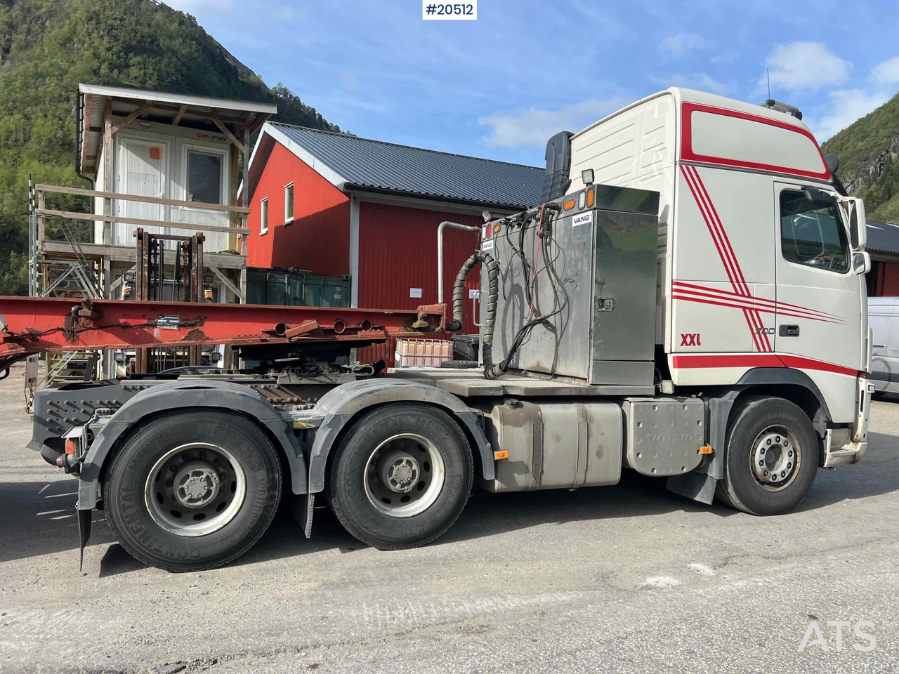 Cabeza tractora Volvo FH16: foto 13