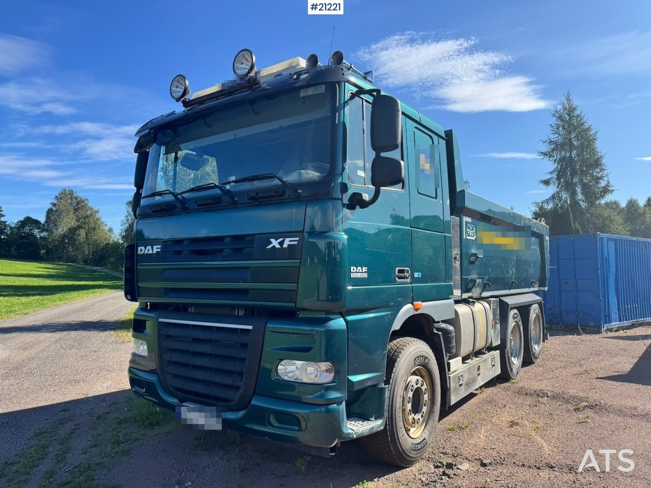 DAF XF 105.460 - Camión volquete: foto 1 DAF XF 105.460 - Camión volquete: foto 1