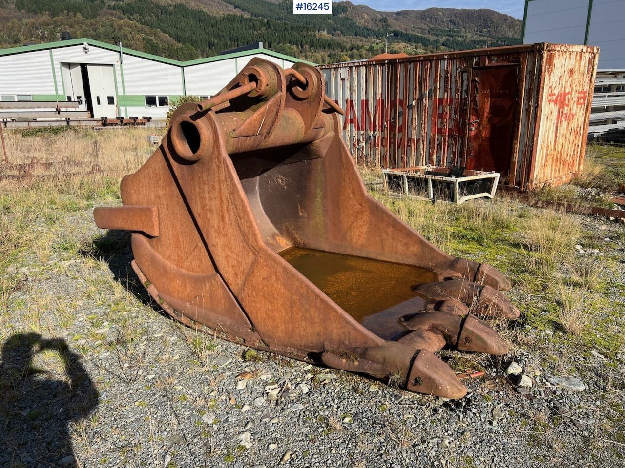 Gjerstad Graveskuffe - Cazo para excavadora: foto 1 Gjerstad Graveskuffe - Cazo para excavadora: foto 1