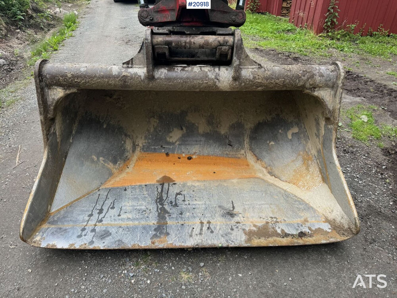 Excavadora de cadenas Hitachi ZX225: foto 12
