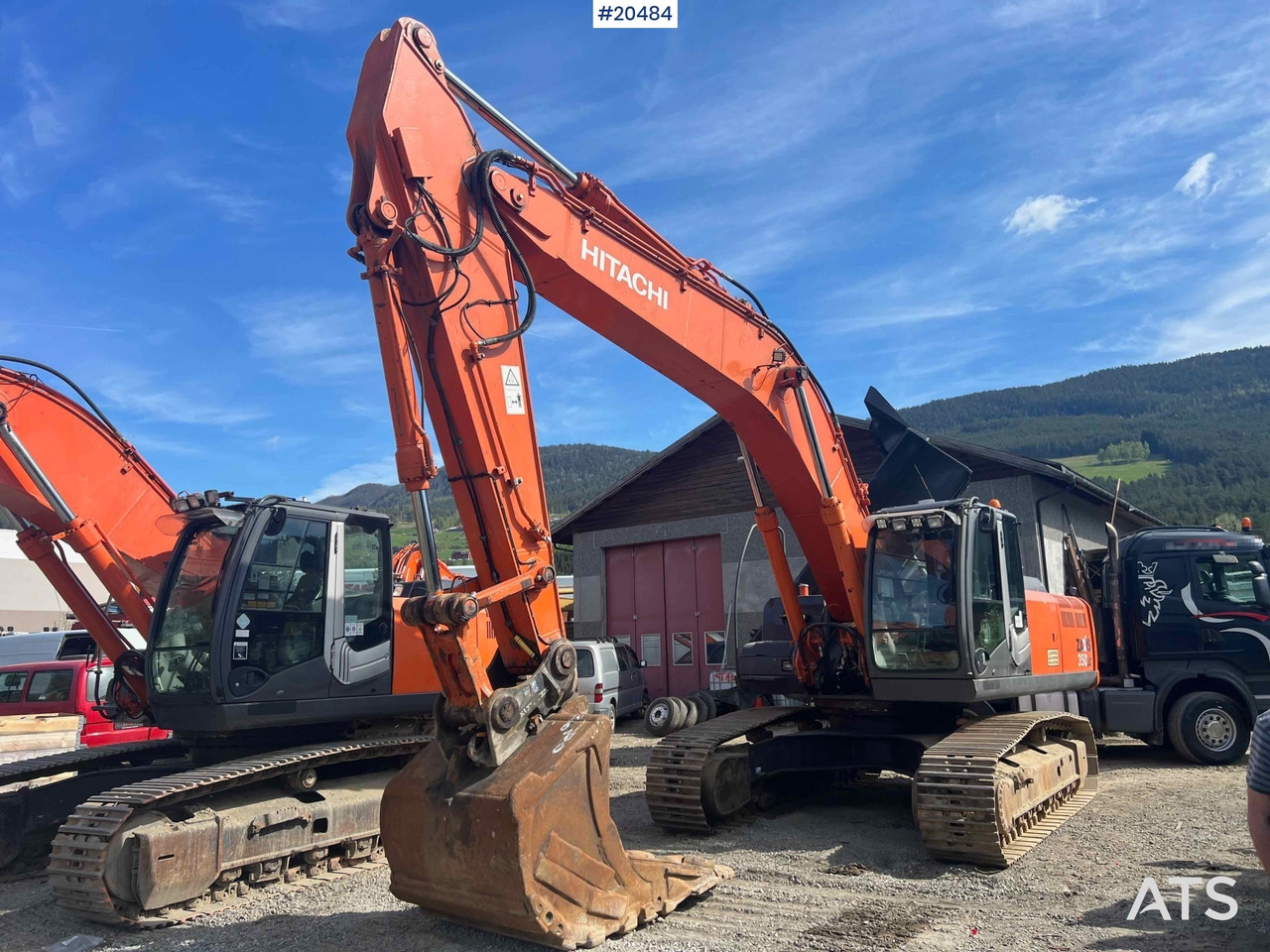 Hitachi ZX350LC-3 - Excavadora: foto 1 Hitachi ZX350LC-3 - Excavadora: foto 1