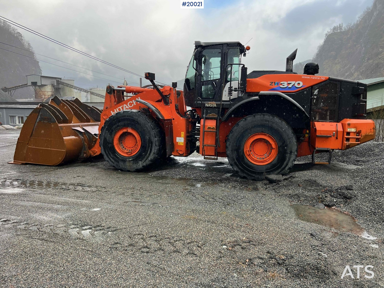 Hitachi zw370-6 - Cargadora de ruedas: foto 5 Hitachi zw370-6 - Cargadora de ruedas: foto 5
