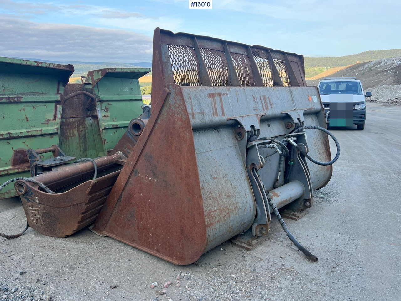 Hjullasterskuffe m/ liten BM feste - Cazo para excavadora para Maquinaria de construcción: foto 4 Hjullasterskuffe m/ liten BM feste - Cazo para excavadora para Maquinaria de construcción: foto 4