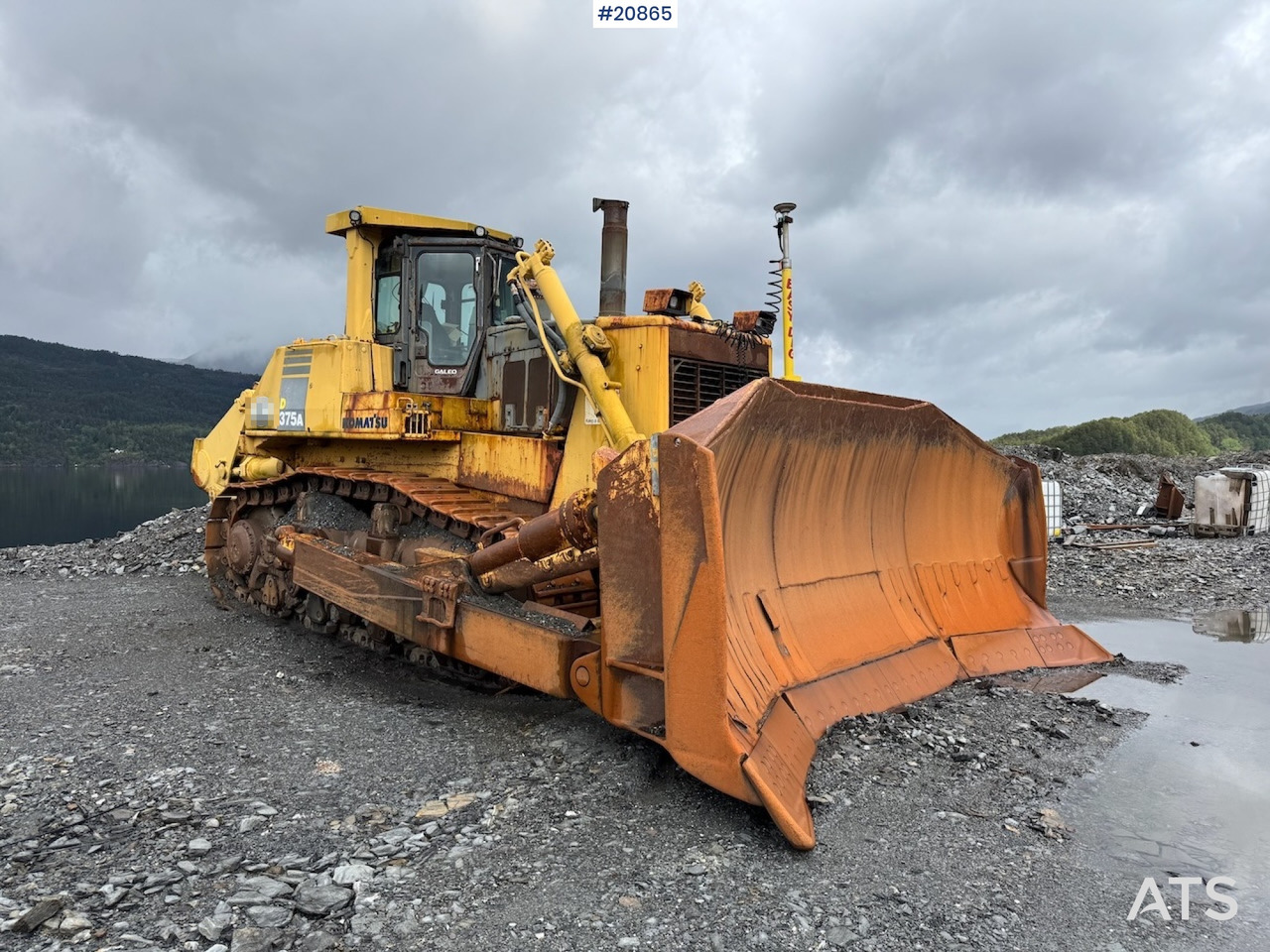 Komatsu D 375 A - Bulldozer: foto 2 Komatsu D 375 A - Bulldozer: foto 2
