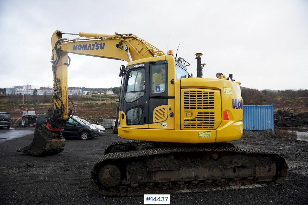 Komatsu PC228USLC-10 - Excavadora: foto 2 Komatsu PC228USLC-10 - Excavadora: foto 2