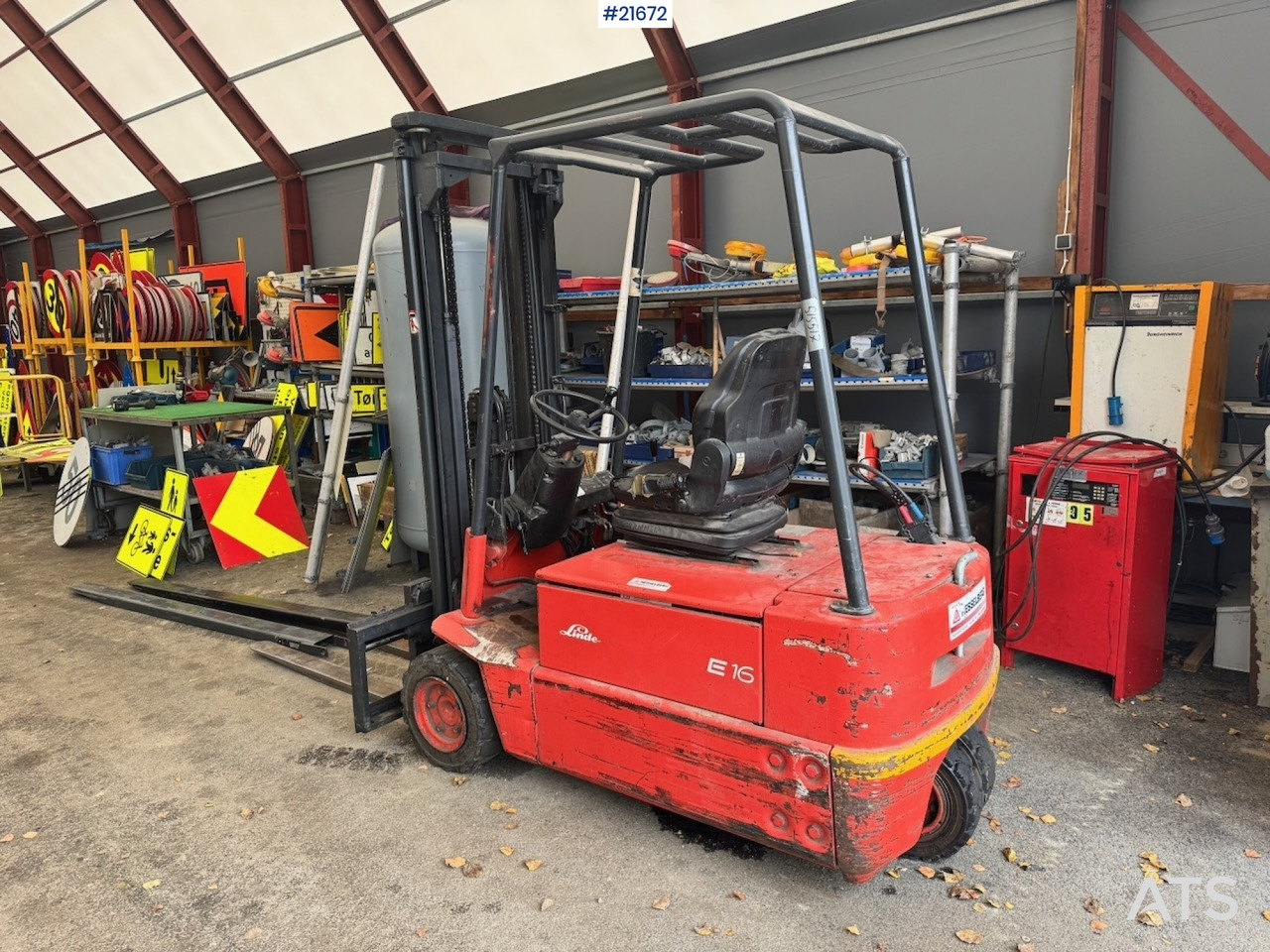 Linde Linde E16 EL Truck m/ forlengere. - Carretilla elevadora eléctrica: foto 3 Linde Linde E16 EL Truck m/ forlengere. - Carretilla elevadora eléctrica: foto 3