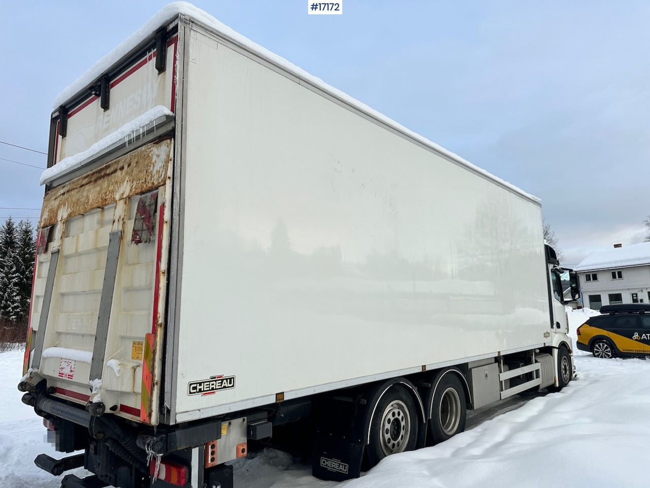 Mercedes Actros 2551 - Camión caja cerrada: foto 5 Mercedes Actros 2551 - Camión caja cerrada: foto 5