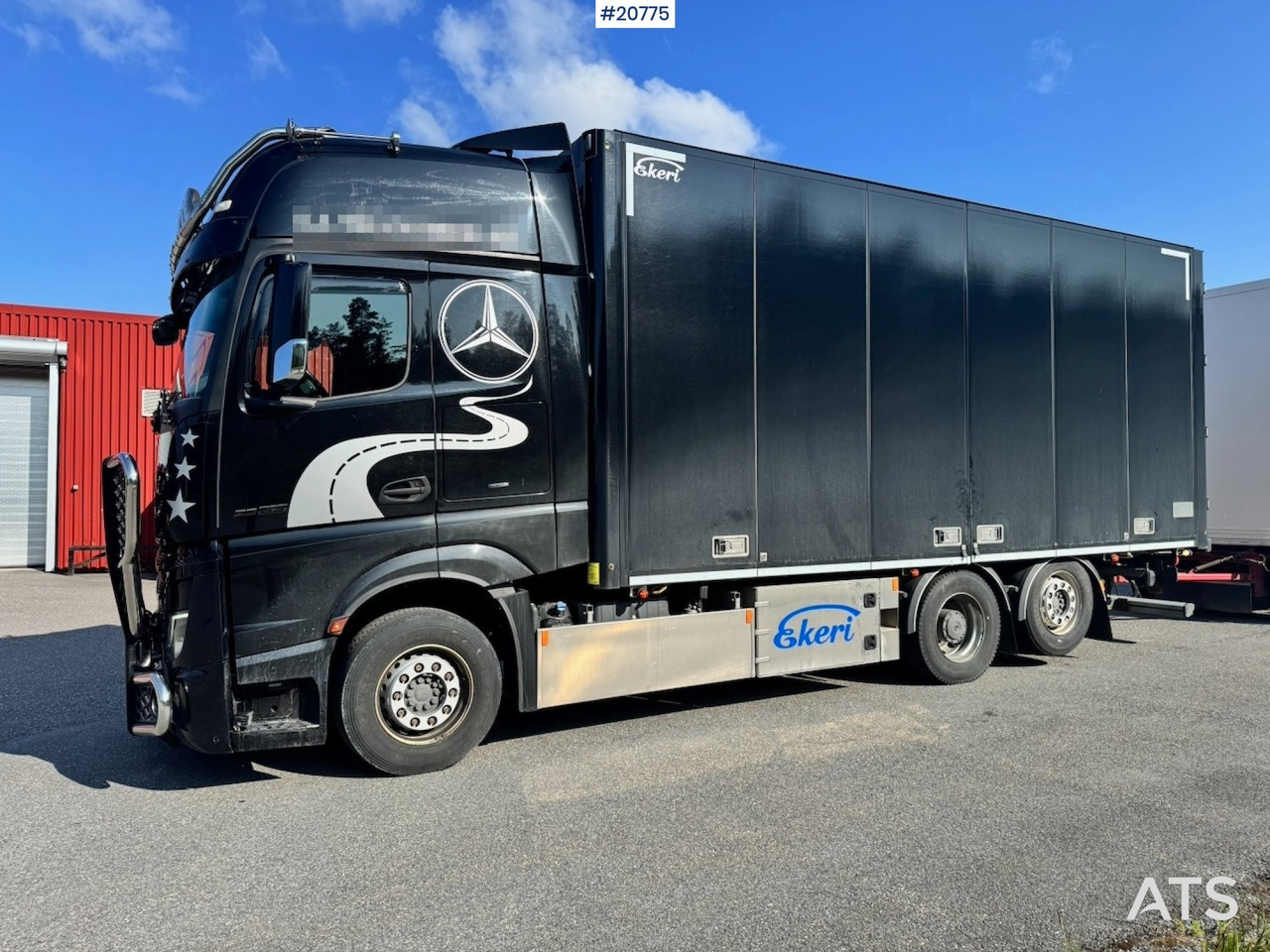 Mercedes Actros - Camión caja cerrada: foto 3 Mercedes Actros - Camión caja cerrada: foto 3