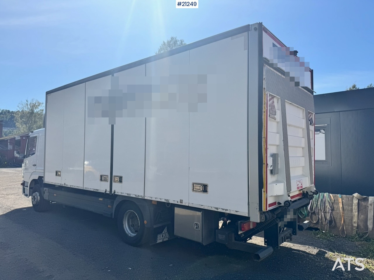 Mercedes Atego - Camión caja cerrada: foto 4 Mercedes Atego - Camión caja cerrada: foto 4