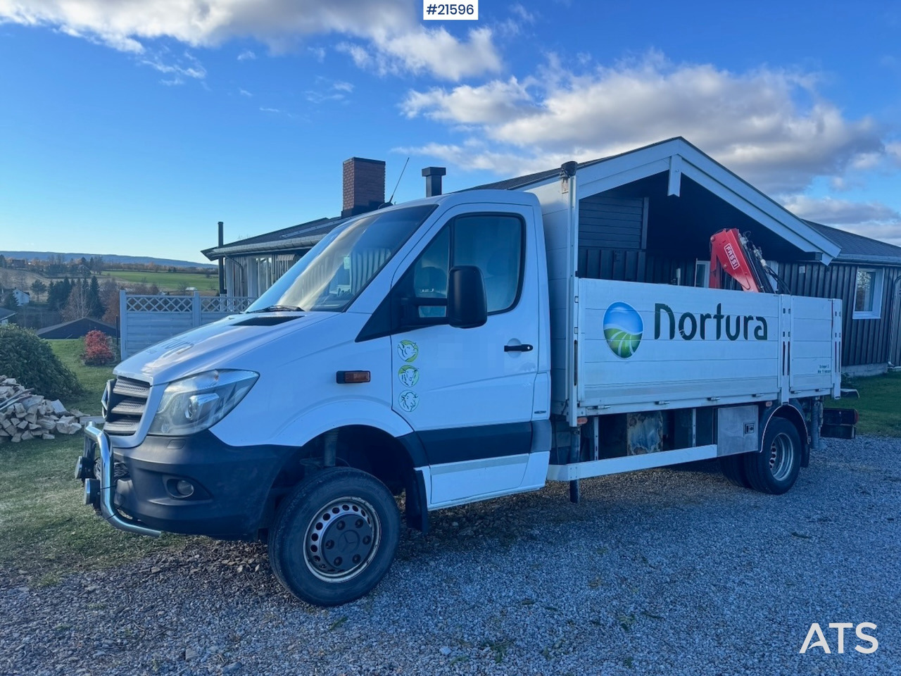 Mercedes-Benz Sprinter 519 4x4 nødslaktbil med vinsj og bakmontert Fassi kran - Furgón: foto 2 Mercedes-Benz Sprinter 519 4x4 nødslaktbil med vinsj og bakmontert Fassi kran - Furgón: foto 2