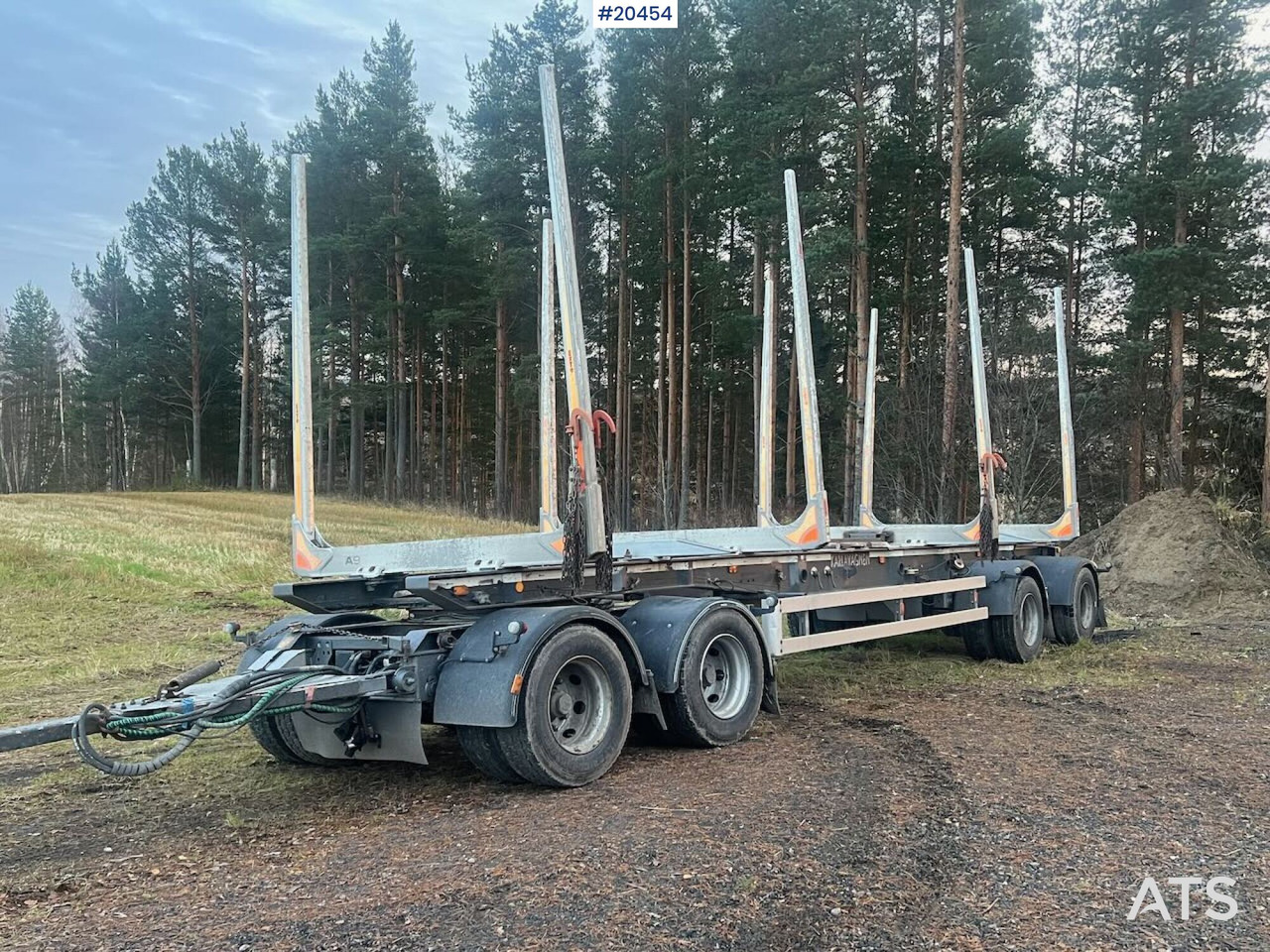 Mjølby Tømmerhenger - Remolque maderero: foto 1 Mjølby Tømmerhenger - Remolque maderero: foto 1