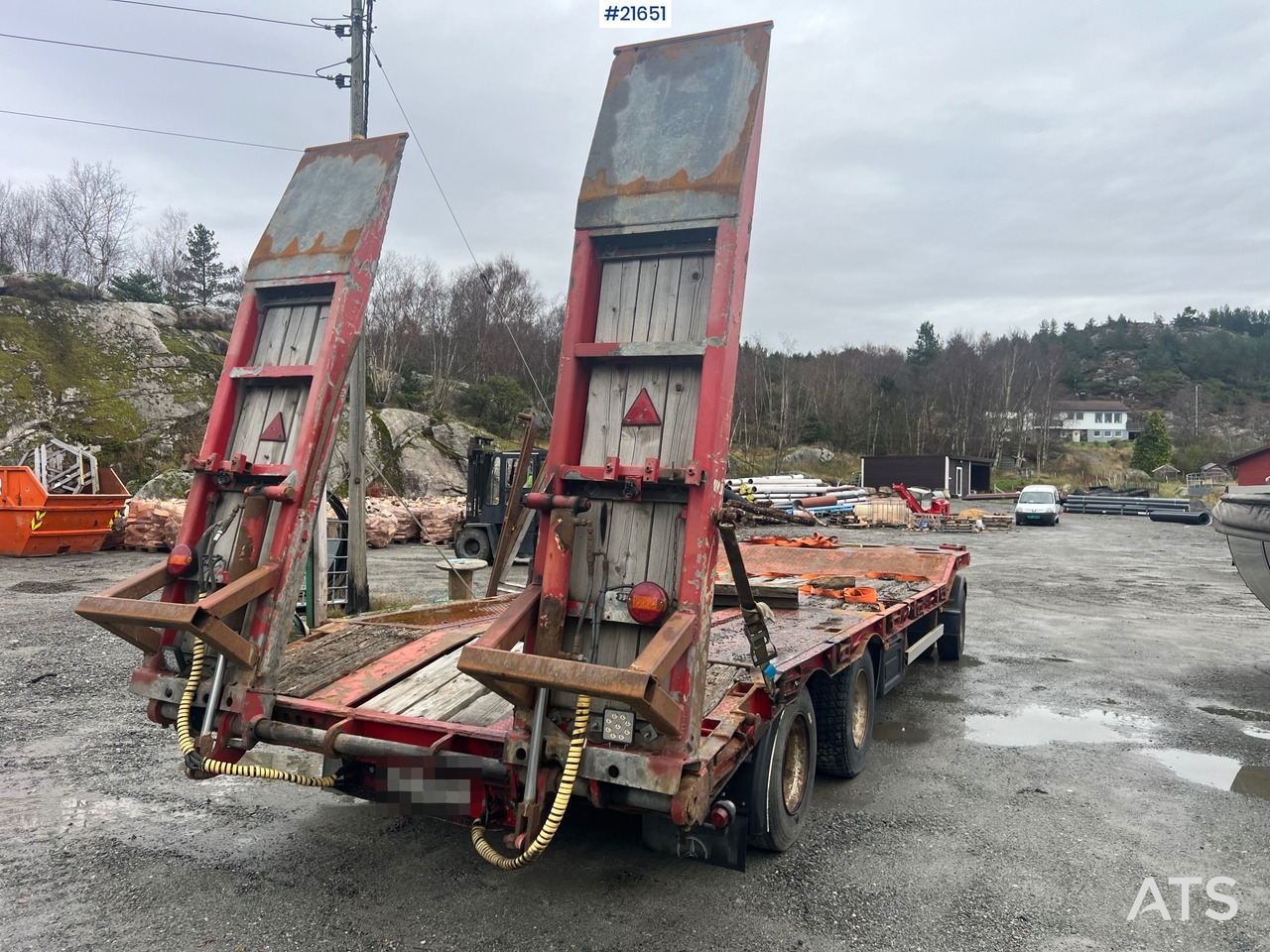 Damm 3 akslet maskinhenger m/ hydrauliske kjørebroer - Otros maquinaria: foto 4 Damm 3 akslet maskinhenger m/ hydrauliske kjørebroer - Otros maquinaria: foto 4