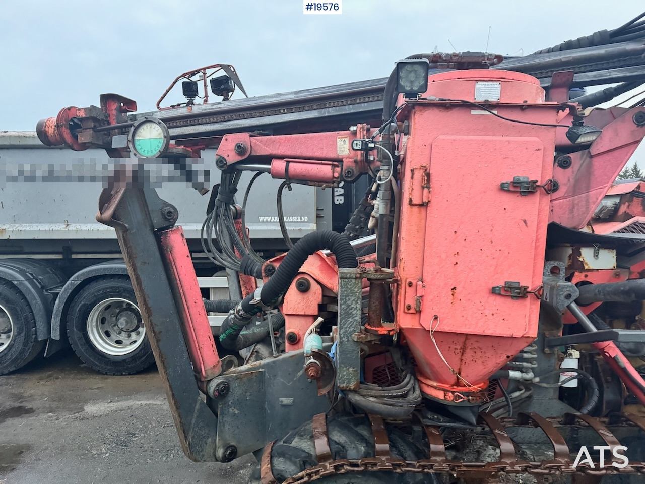 Perforadora Sandvik DC302R: foto 10