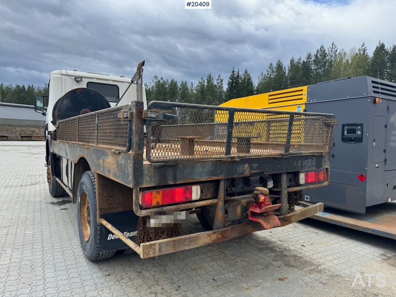 Scania P124 - Camión chasis: foto 4 Scania P124 - Camión chasis: foto 4