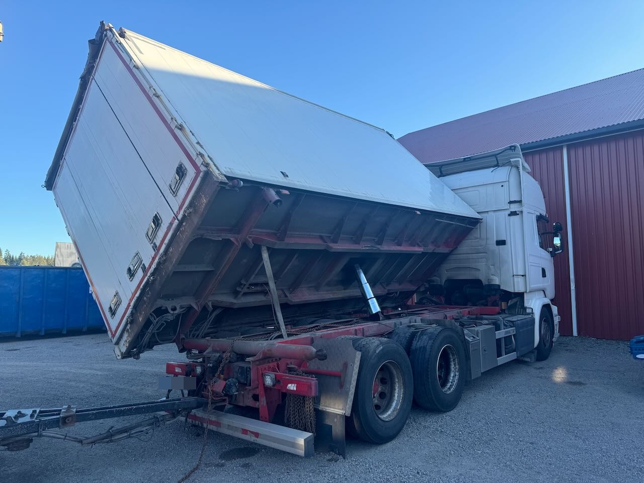 Scania R580 - Camión caja cerrada: foto 4 Scania R580 - Camión caja cerrada: foto 4