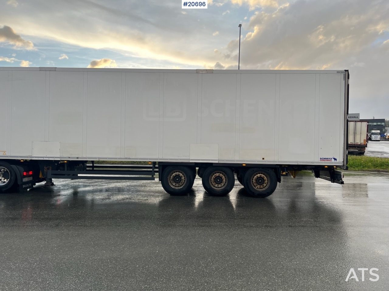 Schmitz thermotralle m/ Ny FRC godkjenning til 6/2028 , bommer, 2 temp soner & ny service - Semirremolque frigorífico: foto 3 Schmitz thermotralle m/ Ny FRC godkjenning til 6/2028 , bommer, 2 temp soner & ny service - Semirremolque frigorífico: foto 3