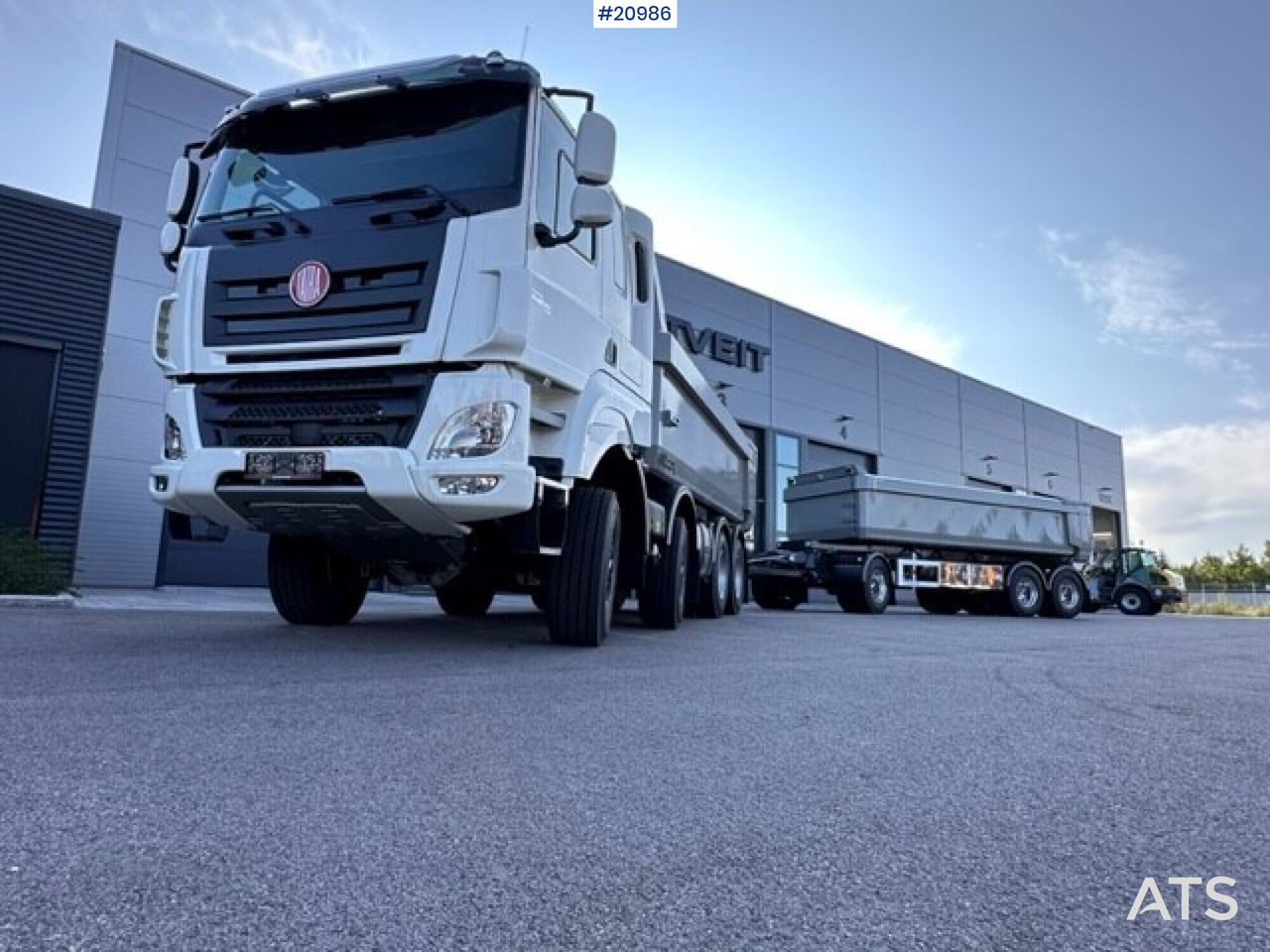 Tatra 8P6R43 - Camión volquete: foto 1 Tatra 8P6R43 - Camión volquete: foto 1