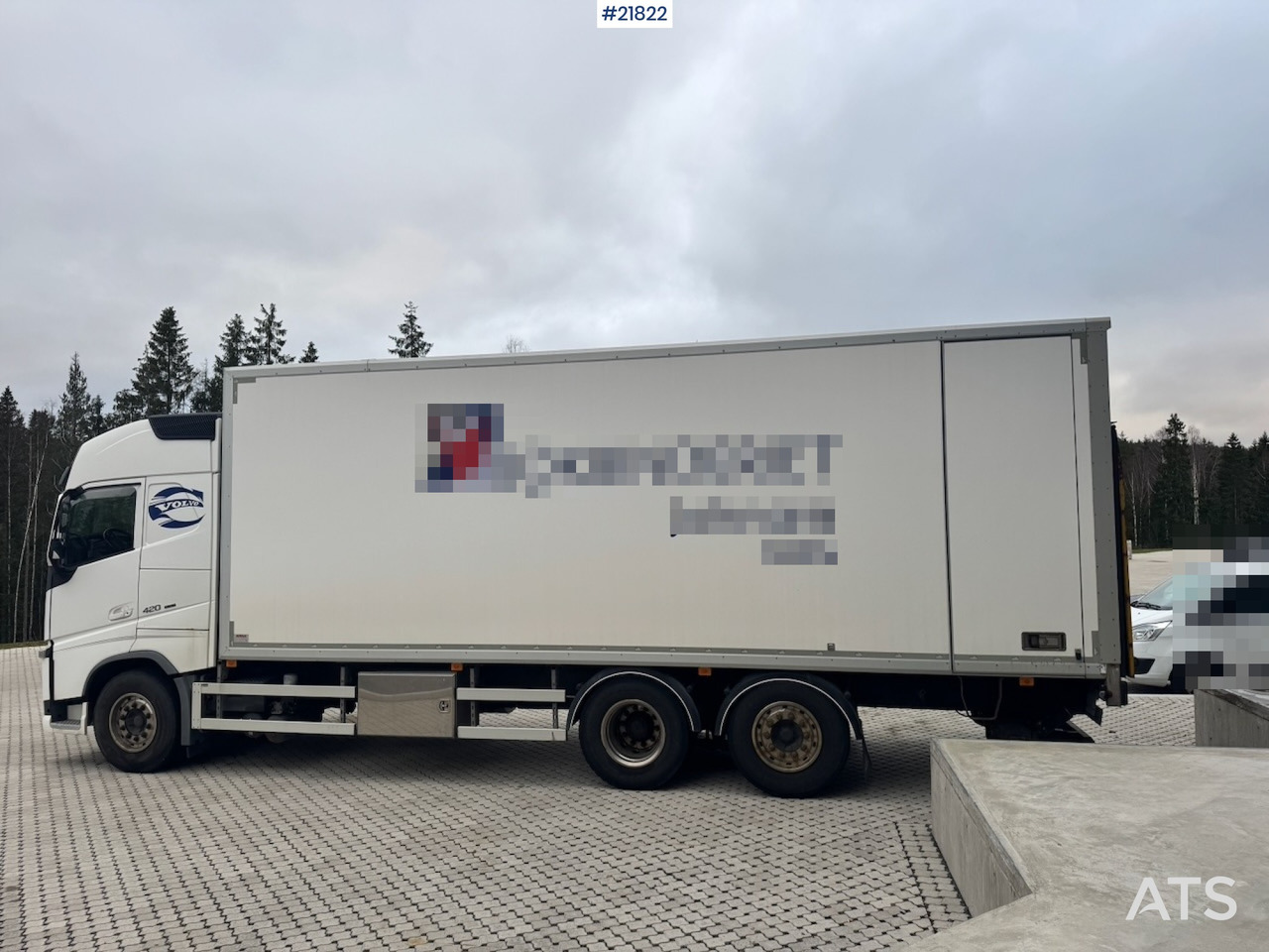 Volvo 2015 Volvo FH420 6x2 Skapbil. Eu-godkjent. SE VIDEO - Camión caja cerrada: foto 4 Volvo 2015 Volvo FH420 6x2 Skapbil. Eu-godkjent. SE VIDEO - Camión caja cerrada: foto 4