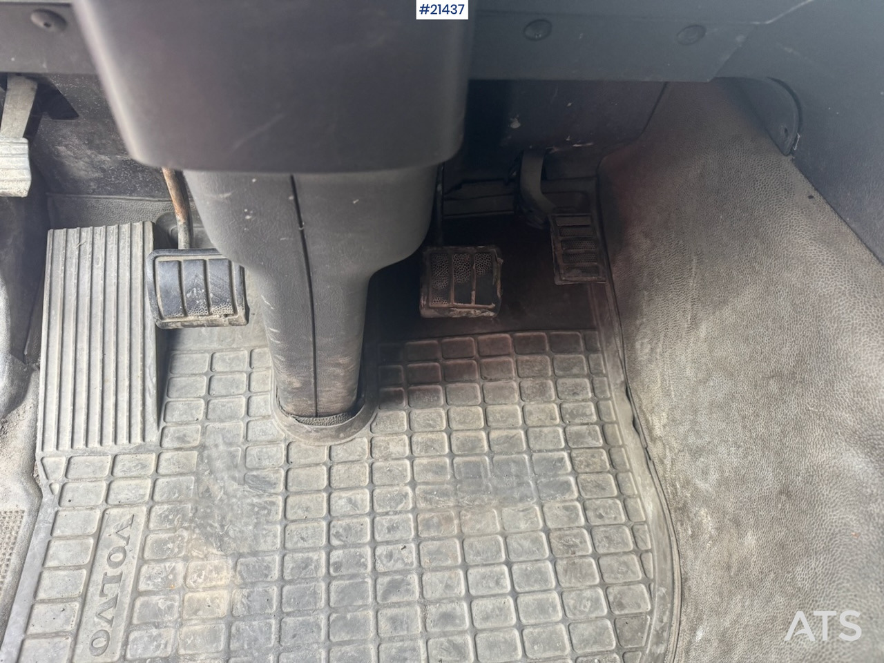 Camión volquete Volvo FH12 420: foto 28