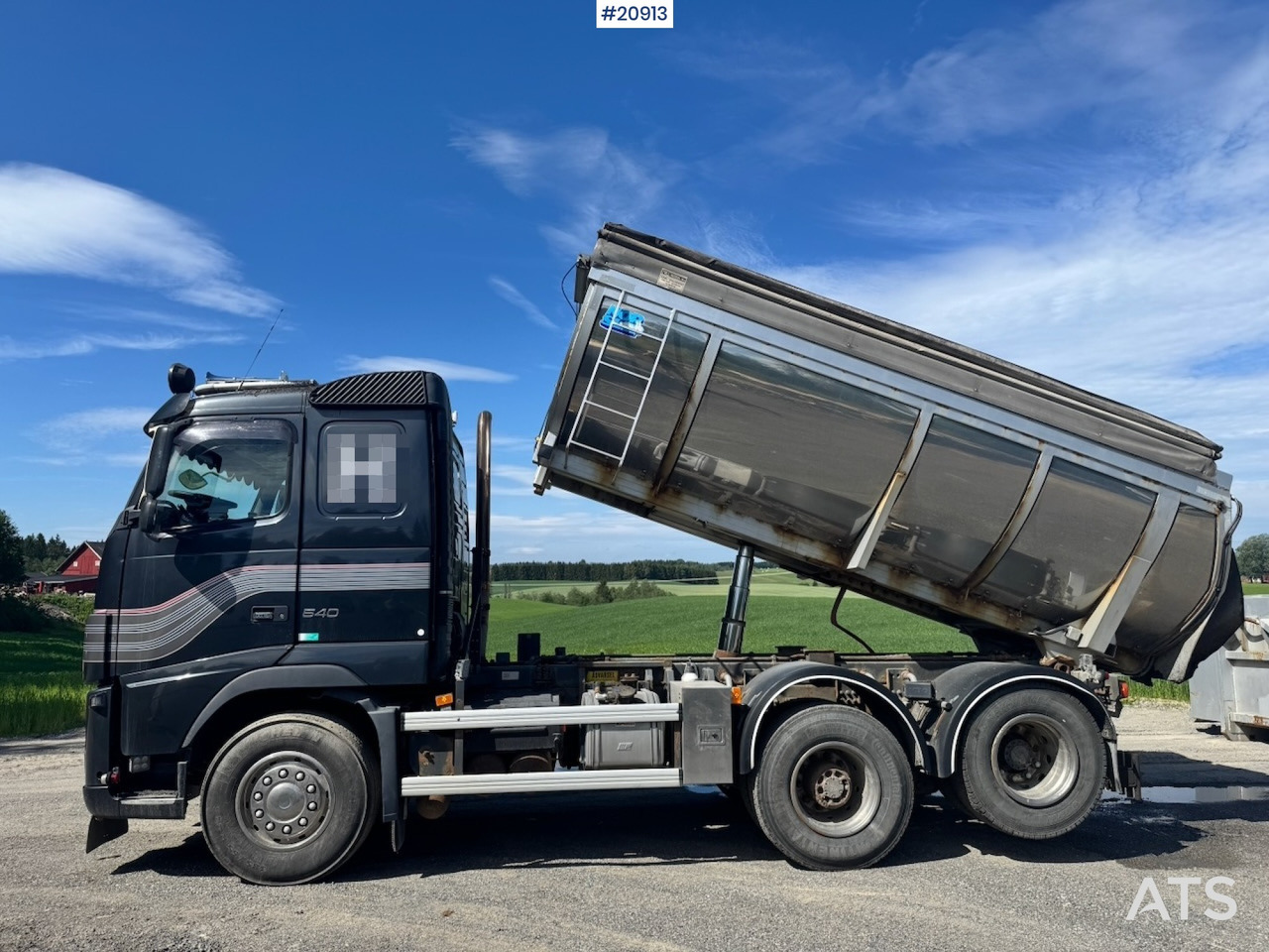 Volvo FH16 540 - Camión volquete: foto 2 Volvo FH16 540 - Camión volquete: foto 2