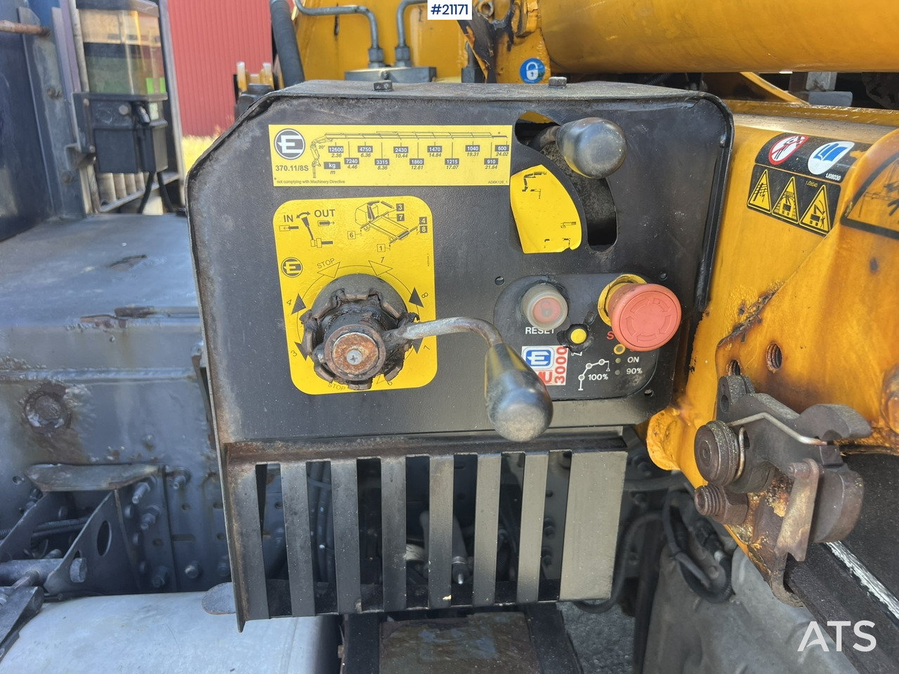 Camión grúa Volvo FM480 kranbil m/2008, 370.11/8S Effer kran SE VIDEO: foto 49 Camión grúa Volvo FM480 kranbil m/2008, 370.11/8S Effer kran SE VIDEO: foto 49