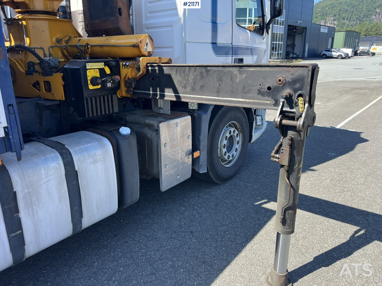 Camión grúa Volvo FM480 kranbil m/2008, 370.11/8S Effer kran SE VIDEO: foto 47 Camión grúa Volvo FM480 kranbil m/2008, 370.11/8S Effer kran SE VIDEO: foto 47