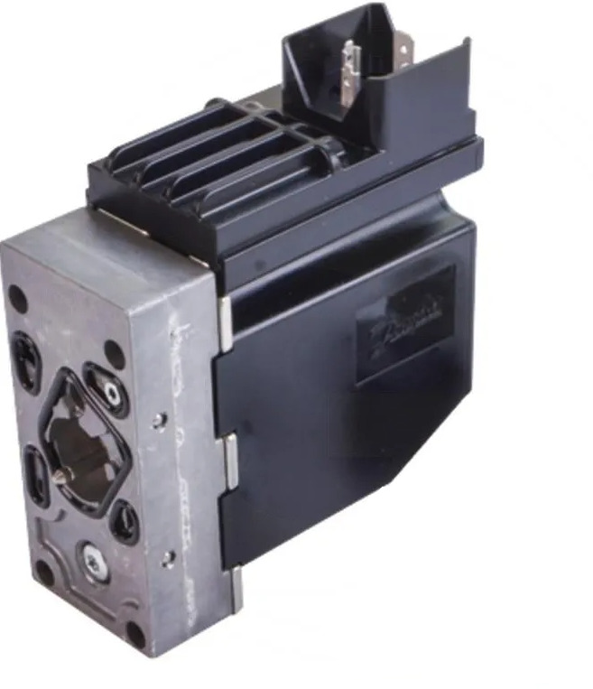 Danfoss valve 157B4028 PVEH 32(11166817) - Válvula hidráulica para Grúa para camión: foto 2 Danfoss valve 157B4028 PVEH 32(11166817) - Válvula hidráulica para Grúa para camión: foto 2