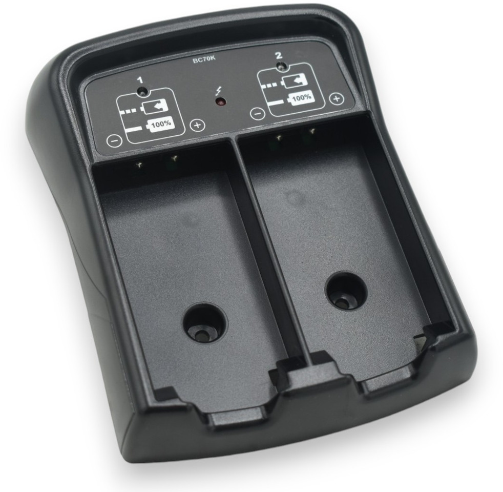 Original charger Ikusi BT11K - Sistema eléctrico para Grúa para camión: foto 2 Original charger Ikusi BT11K - Sistema eléctrico para Grúa para camión: foto 2