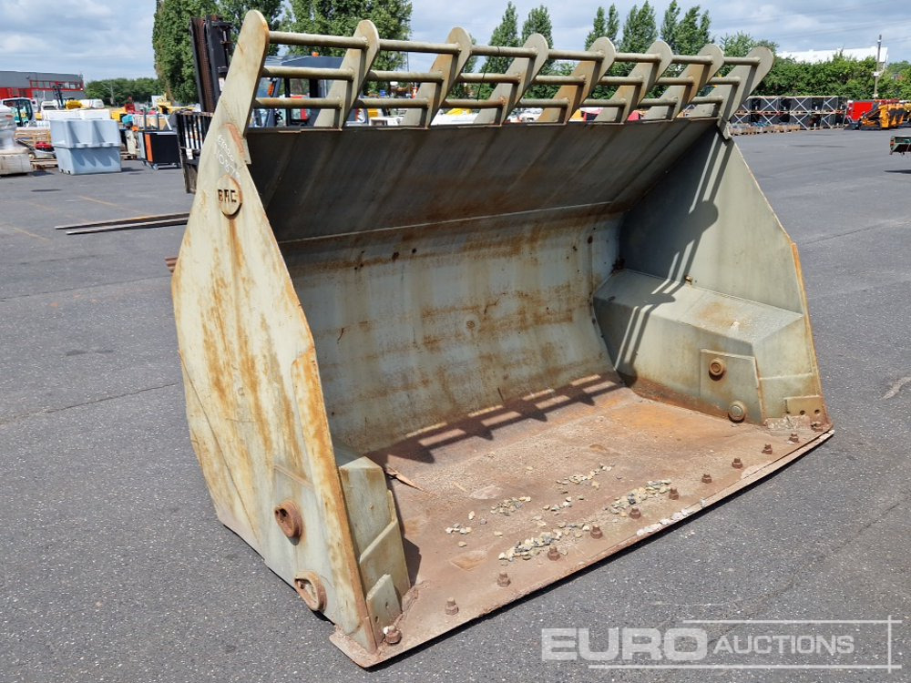 112" High Tip Front Loading Bucket to suit Wheeled Loader - Cazo: foto 4 112" High Tip Front Loading Bucket to suit Wheeled Loader - Cazo: foto 4