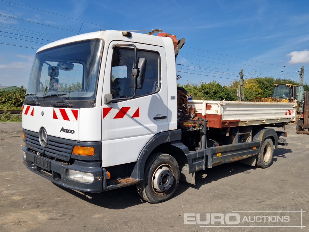 1999 Mercedes Atego - Camión caja abierta, Camión grúa: foto 1 1999 Mercedes Atego - Camión caja abierta, Camión grúa: foto 1