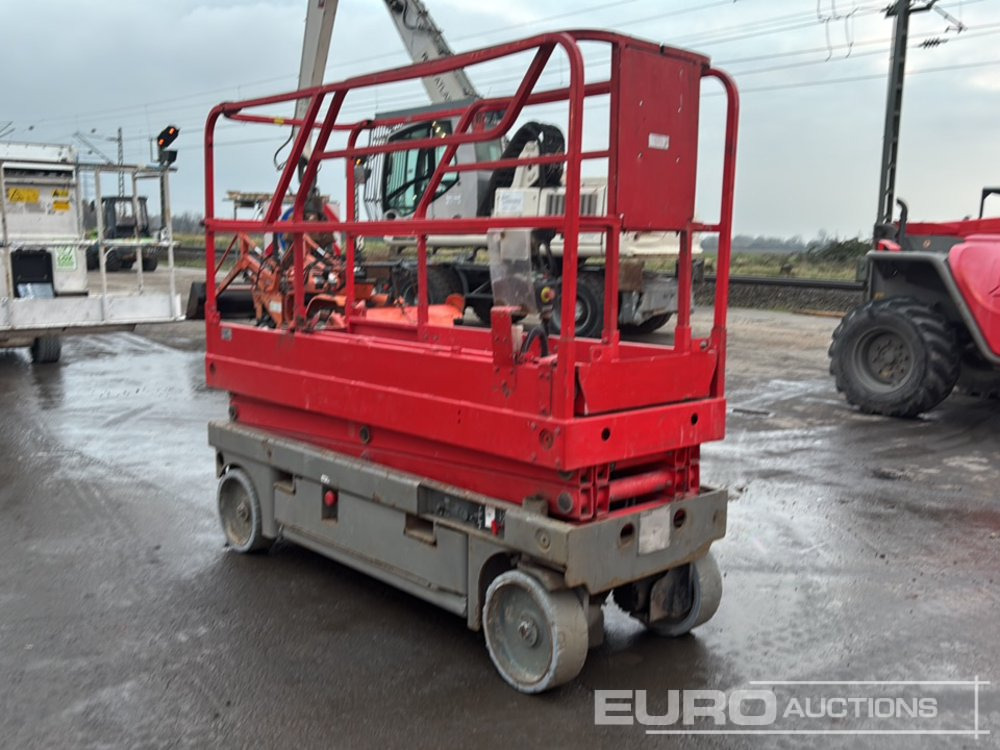 2010 Haulotte Compact 8 - Plataforma elevadora: foto 3 2010 Haulotte Compact 8 - Plataforma elevadora: foto 3