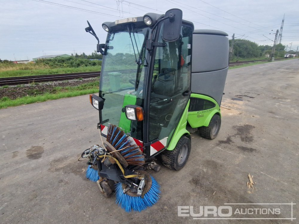 2011 EGHOLM FV2200 Sweeper - Barredora vial: foto 1 2011 EGHOLM FV2200 Sweeper - Barredora vial: foto 1