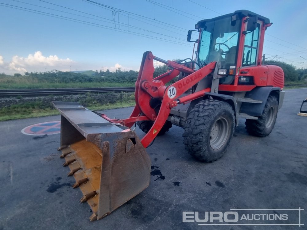2011 Takeuchi TW10 - Cargadora de ruedas: foto 1 2011 Takeuchi TW10 - Cargadora de ruedas: foto 1