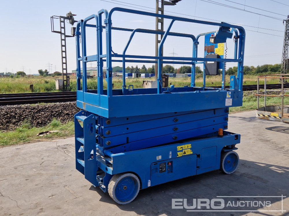 2013 Genie GS-2646 - Plataforma elevadora: foto 1 2013 Genie GS-2646 - Plataforma elevadora: foto 1