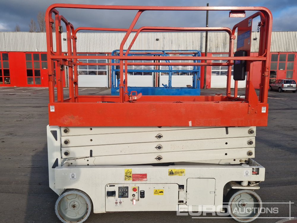 2013 Genie GS-2646 - Plataforma elevadora: foto 5 2013 Genie GS-2646 - Plataforma elevadora: foto 5