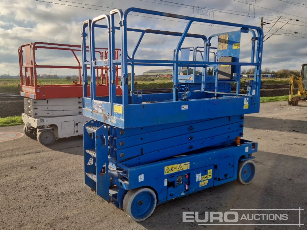 2013 Genie GS-2646 - Plataforma elevadora: foto 4 2013 Genie GS-2646 - Plataforma elevadora: foto 4