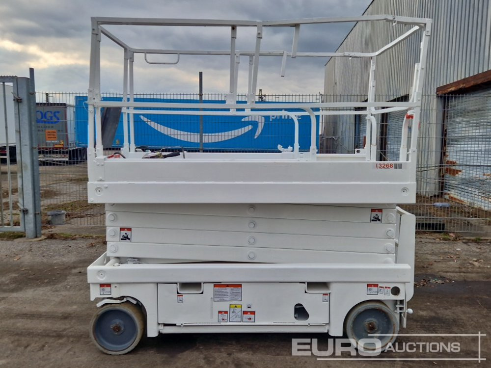 2014 Haulotte Compact 12 - Plataforma elevadora: foto 2 2014 Haulotte Compact 12 - Plataforma elevadora: foto 2