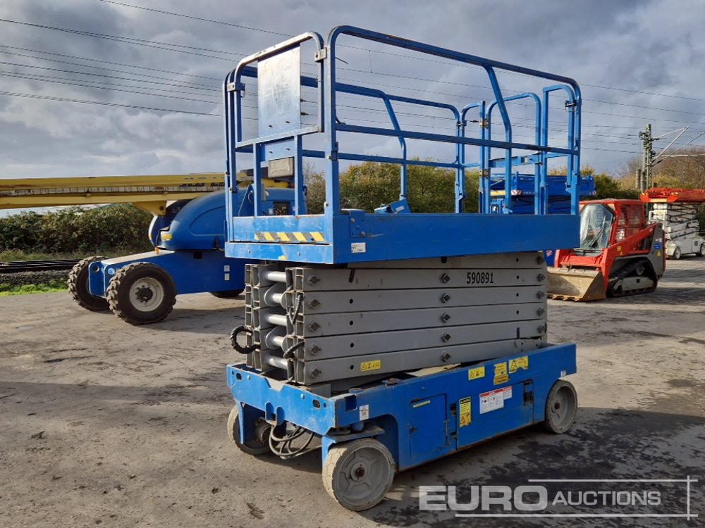 2015 Genie GS-4047 - Plataforma elevadora: foto 1 2015 Genie GS-4047 - Plataforma elevadora: foto 1