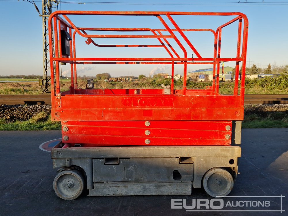 2015 Haulotte Compact 10 - Plataforma elevadora: foto 2 2015 Haulotte Compact 10 - Plataforma elevadora: foto 2