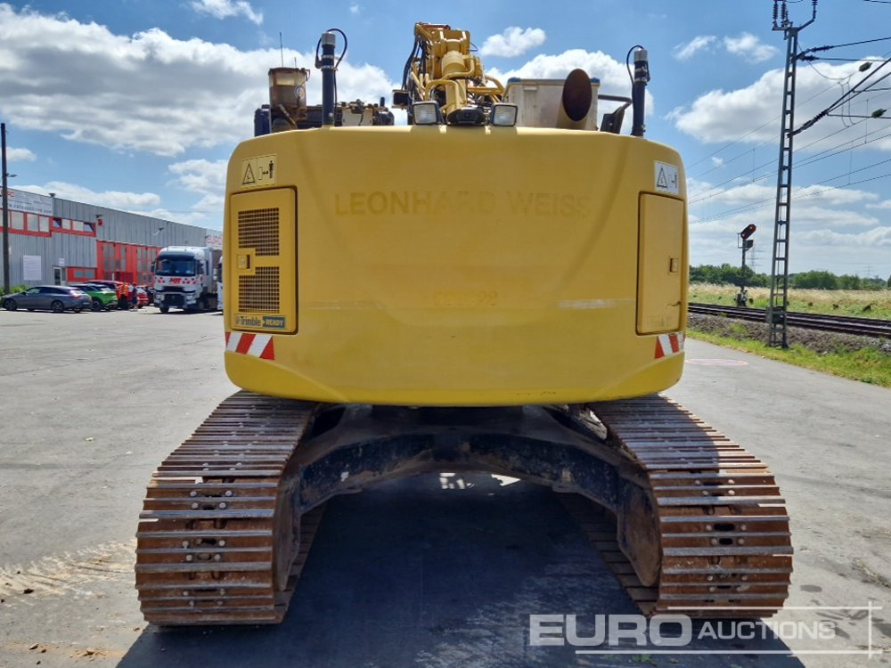 2016 Hitachi ZX225USLC-5B - Excavadora de cadenas: foto 4 2016 Hitachi ZX225USLC-5B - Excavadora de cadenas: foto 4