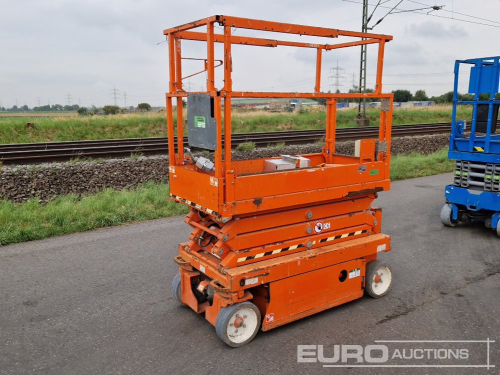 2016 SkyJack SJ111-3219 - Plataforma elevadora: foto 1 2016 SkyJack SJ111-3219 - Plataforma elevadora: foto 1