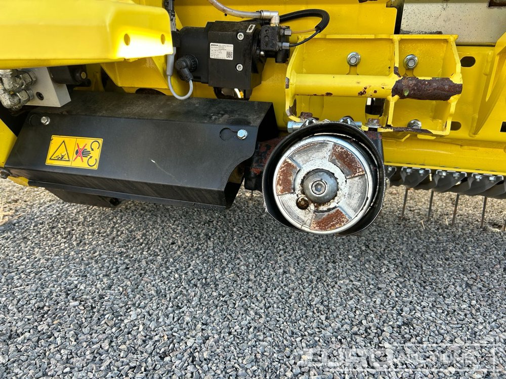 2019 John Deere 639 - Cosechadora de granos: foto 5 2019 John Deere 639 - Cosechadora de granos: foto 5